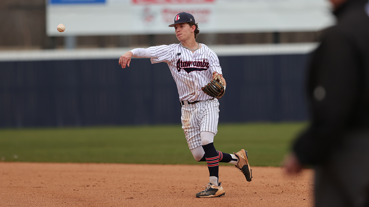 Indians fall to Hinds on walk off