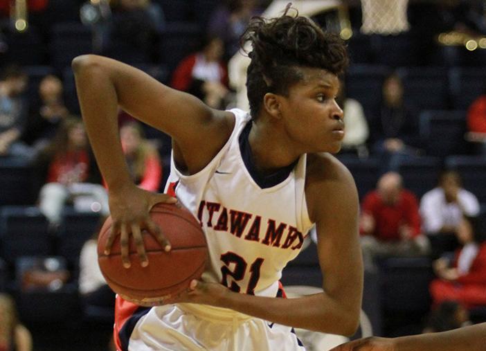 Jayla Chills scored a career high 34 points in the Lady Indians upset win over Co-Lin (ICCImages.com)