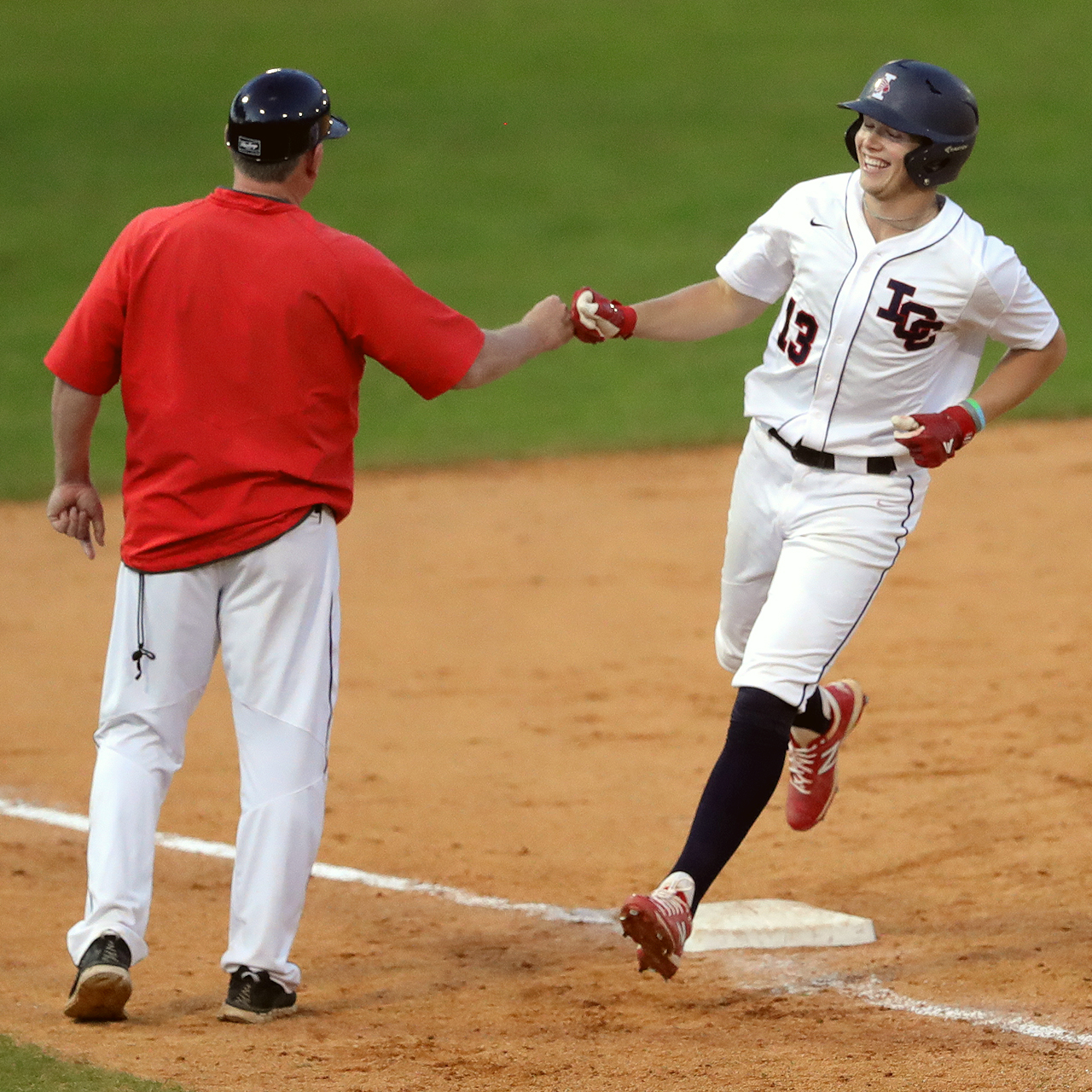 No. 10 Indians split with Snead State