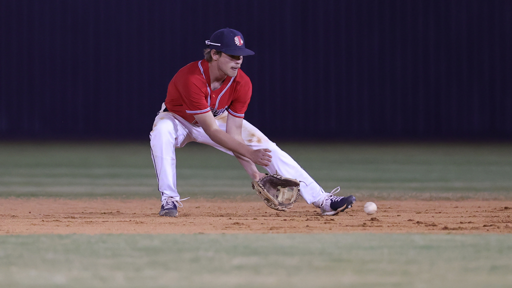 No. 17 Indians swept by Snead State