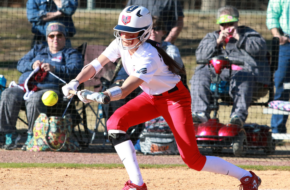 Softball rallies to beat Lake Land in extra innings, 8-7
