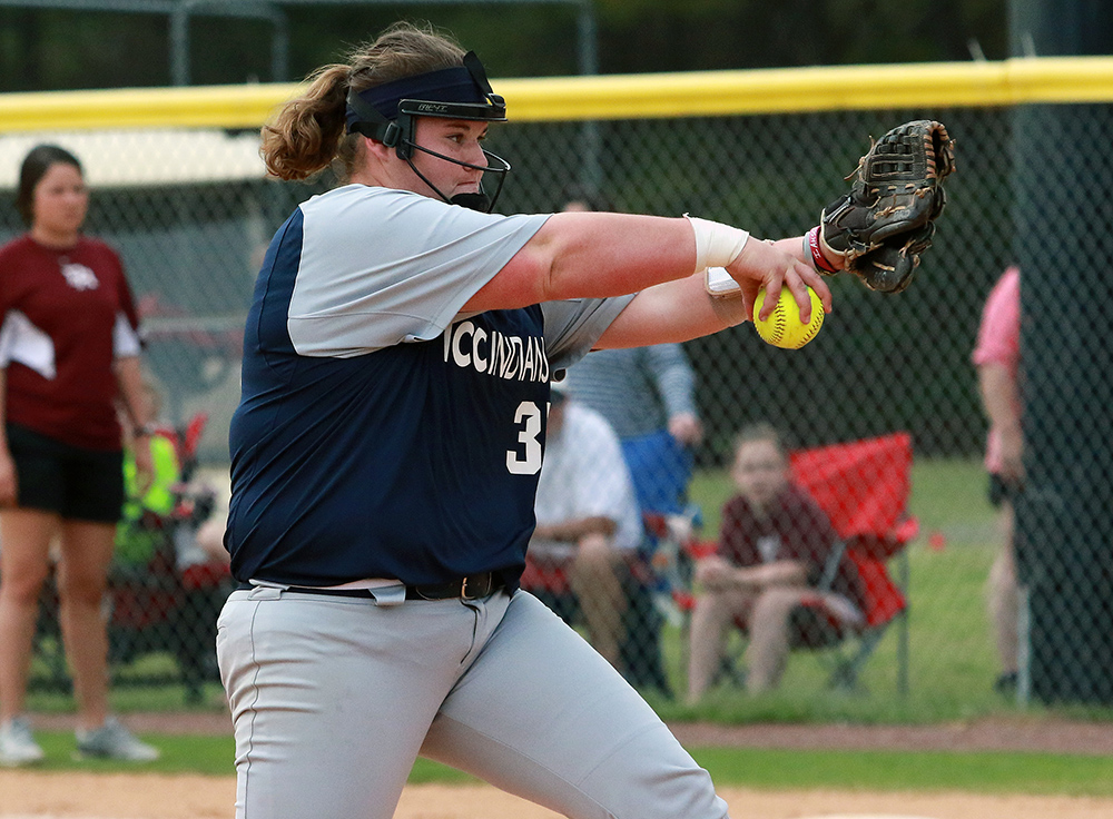 Softball overcomes cold bats, split with Southwest