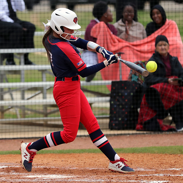 Indians rally to sweep Pearl River in MACJC opener