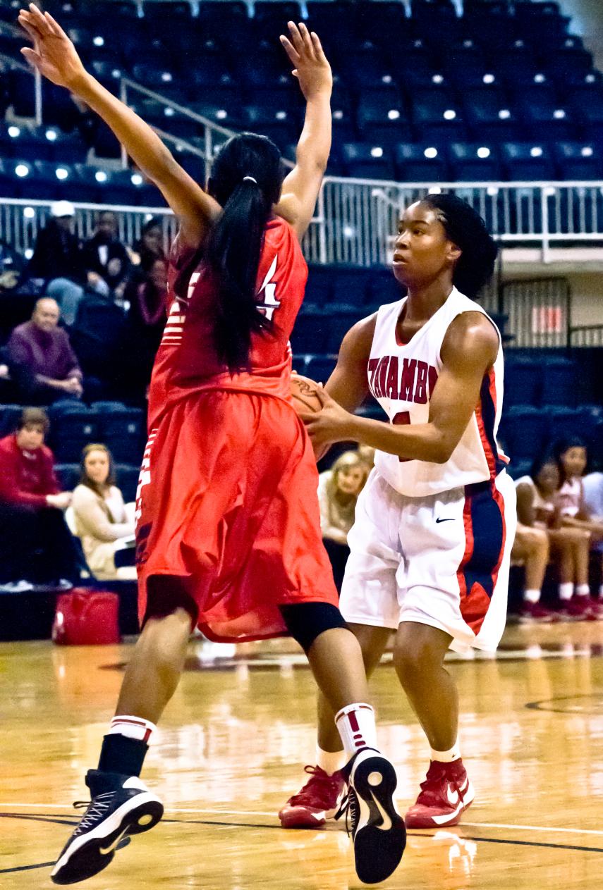 Lady Indians drop second-straight behind road loss to Co-Lin