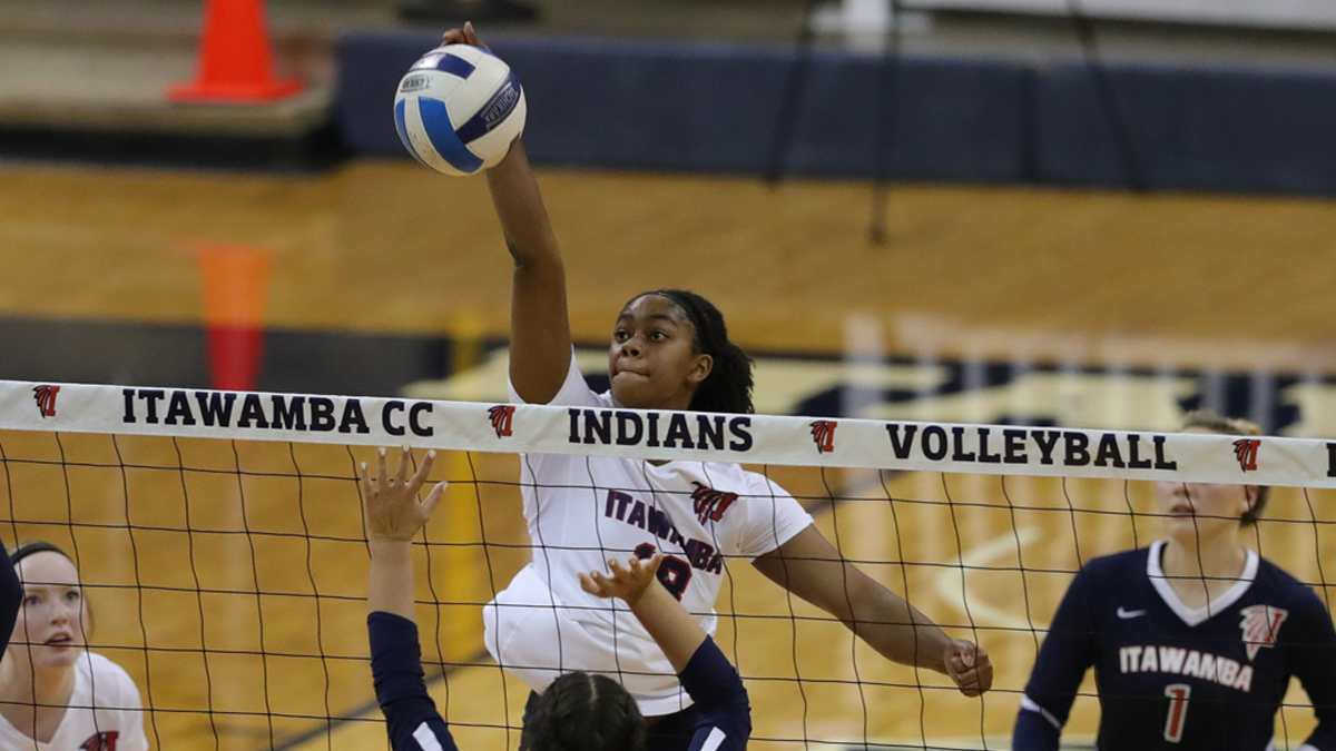 Indians roll at UT Southern in straight sets